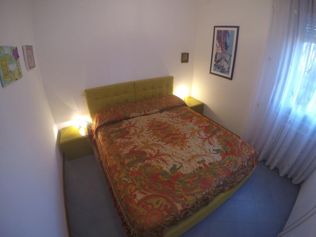 Easy Apartments Peschiera Пескьера-дель-Гарда Экстерьер фото